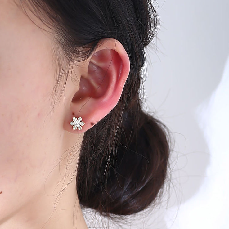 Zircon Snowflake Series Silver Studs Earrings for Women