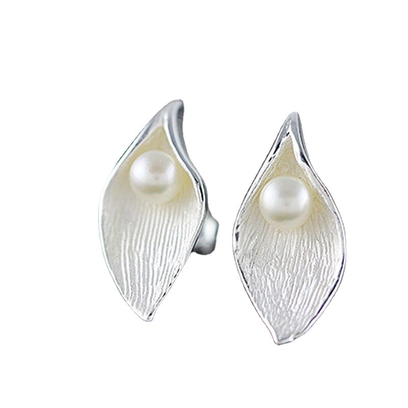 Leaf Tray Pearl Silver Studs Earrings for Women