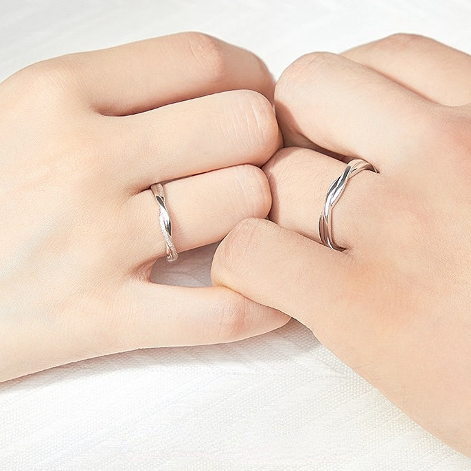 Intertwined Design Silver Couple Ring for Women