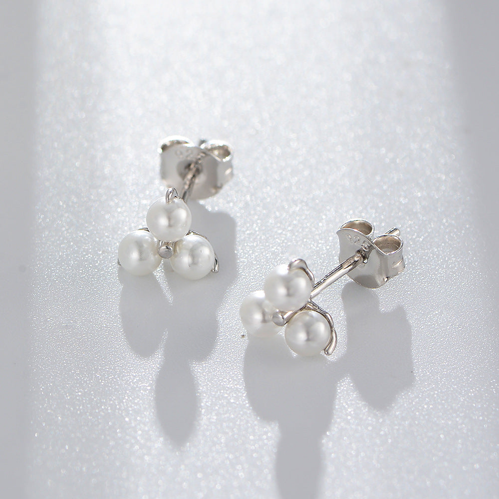 Daily Style Pearl Silver Studs Earrings for Women