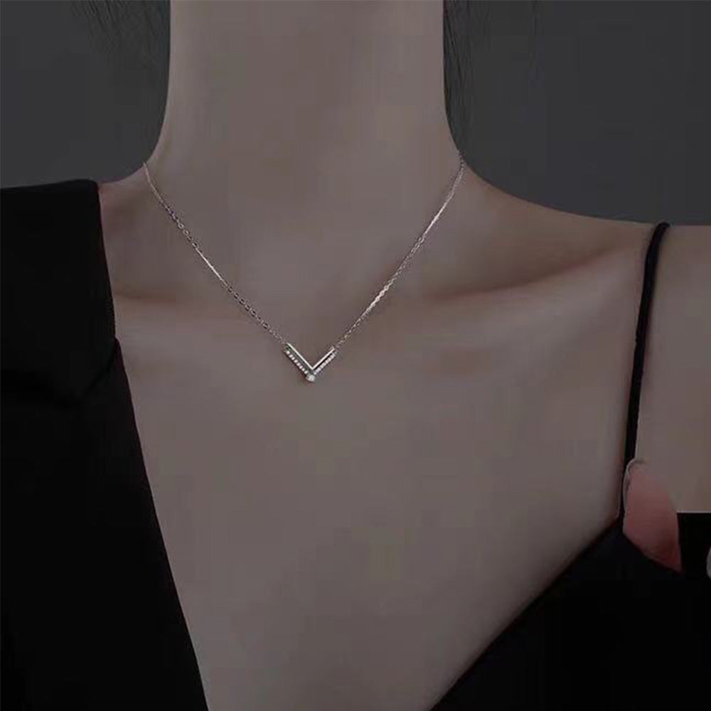 Gold Colour Letter V Pendants 925 Silver Collarbone Necklace for Women