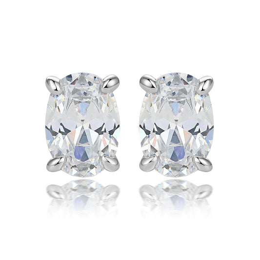 Four Prongs Oval Zircon Silver Studs Earrings for Women