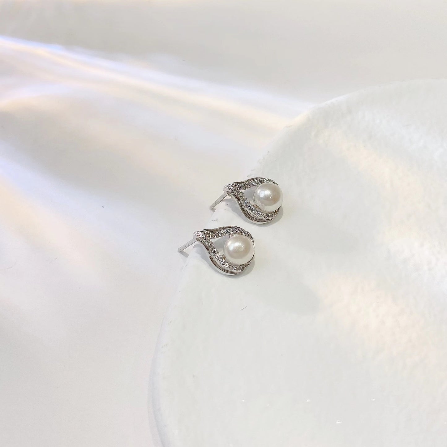 Small Drop with Pearl Silver Studs Earrings for Women