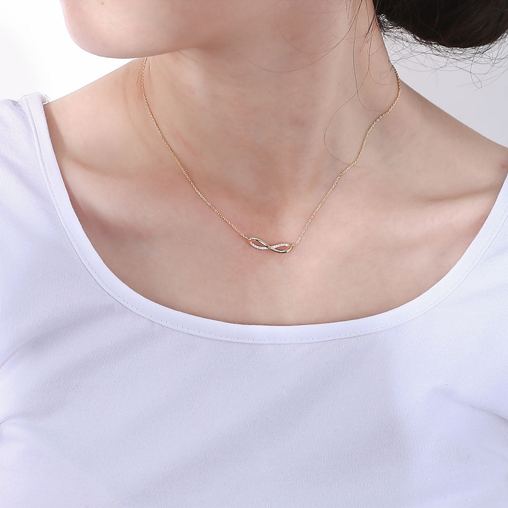 White Zircon Mobius Ring Pendant Silver Necklace for Women