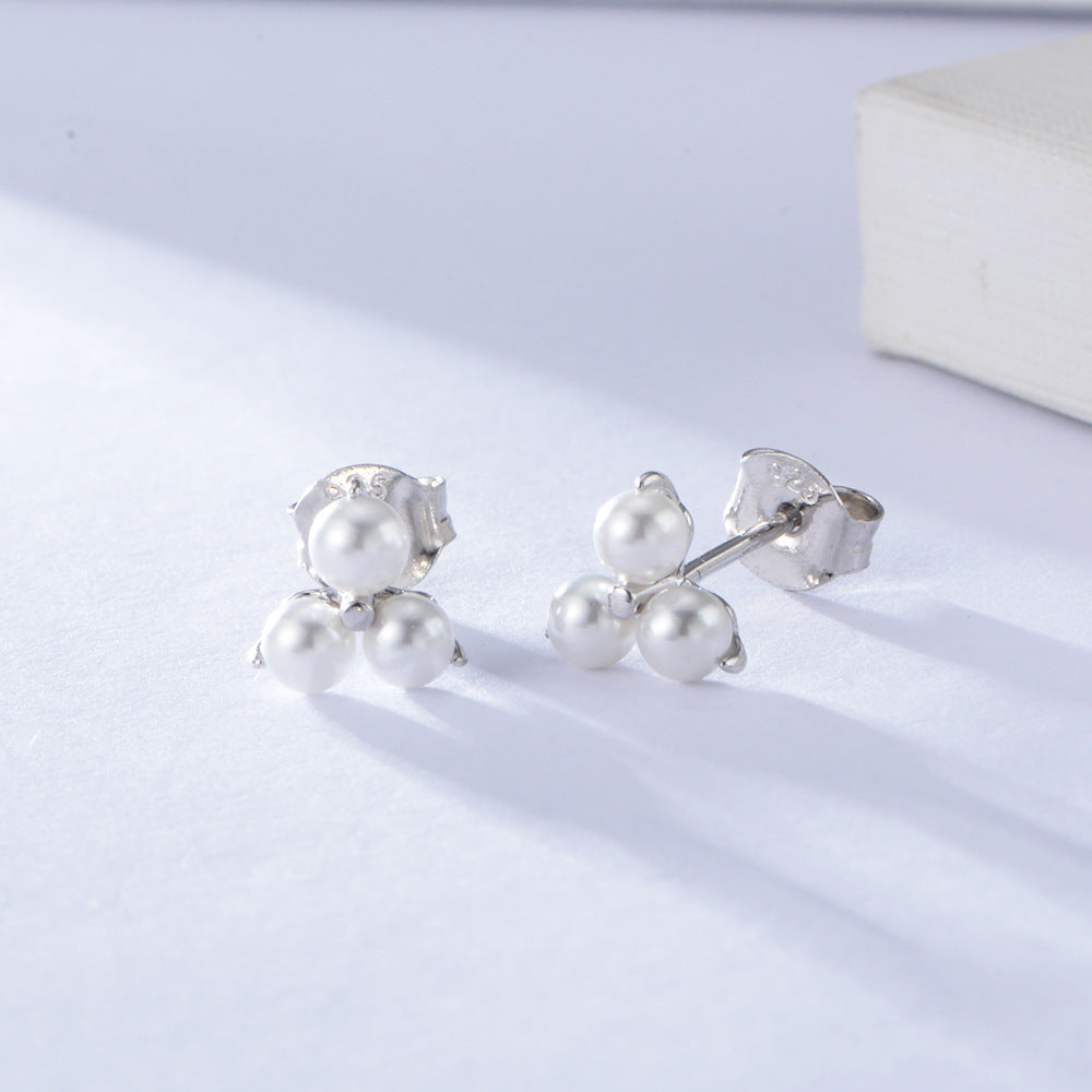 Daily Style Pearl Silver Studs Earrings for Women