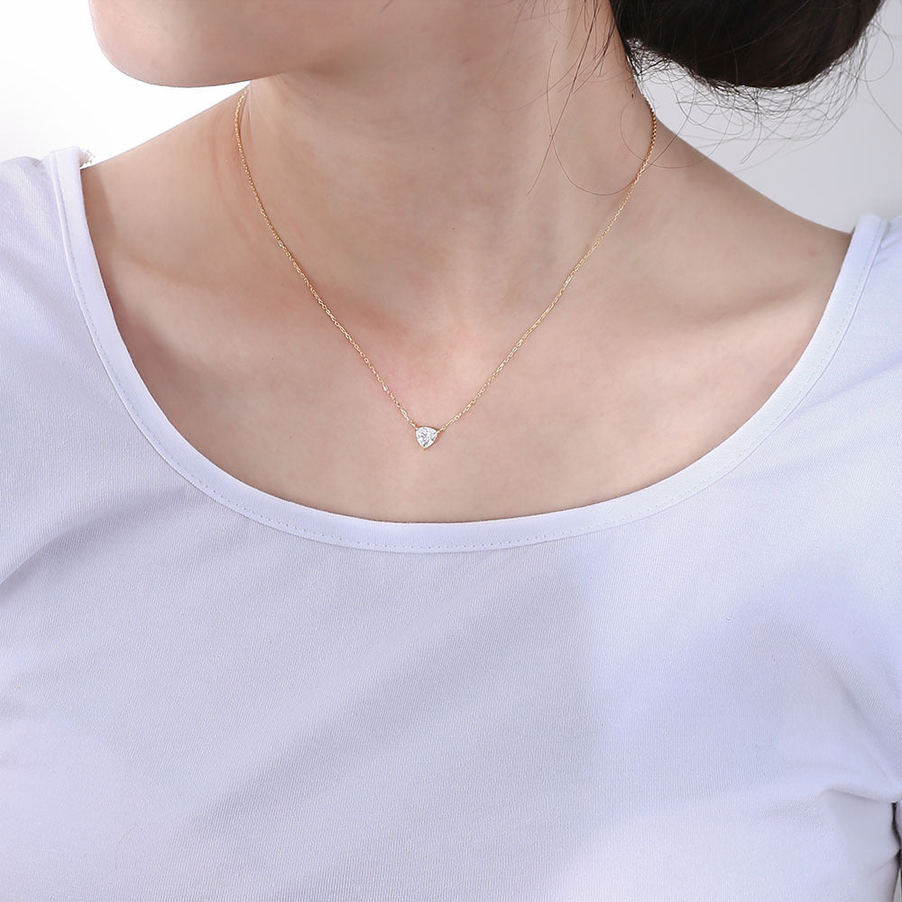 Love Shaped Zircon Pendant Sterling Silver Necklace for Women