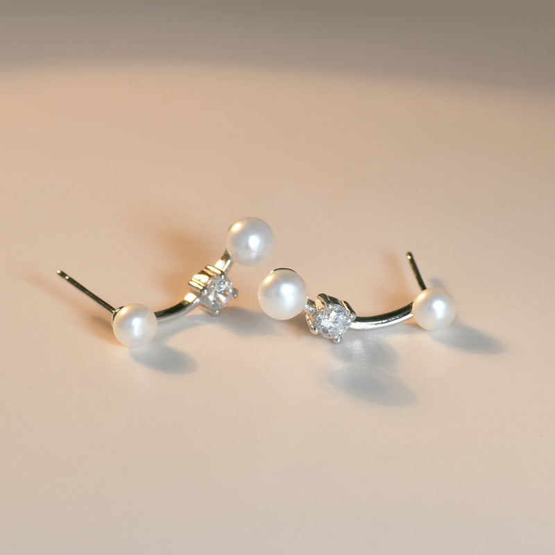 Freshwater Pearl with Round Zircon Silver Stud Earrings for Women