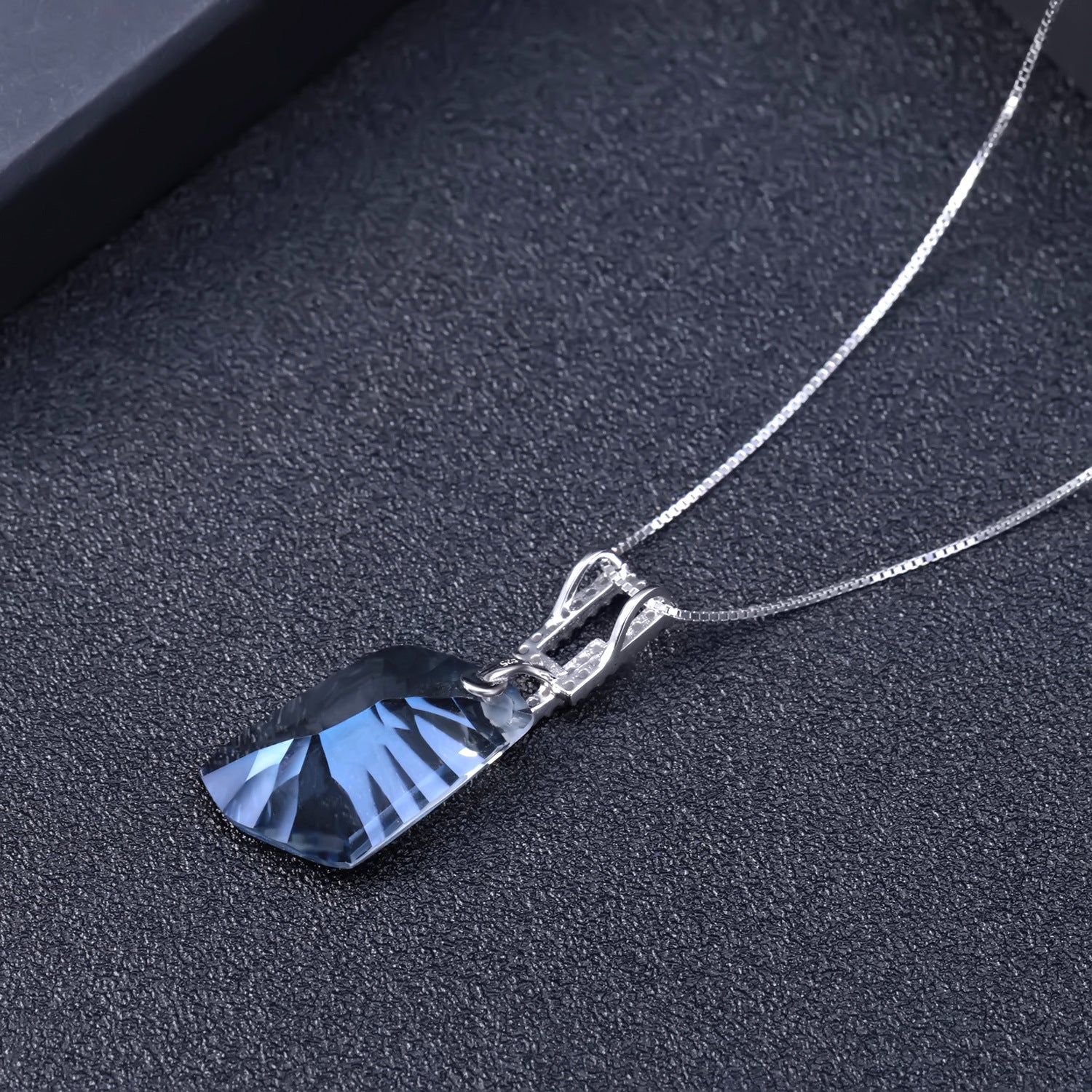 Crystal Special-shaped Pendant Silver Necklace for Women