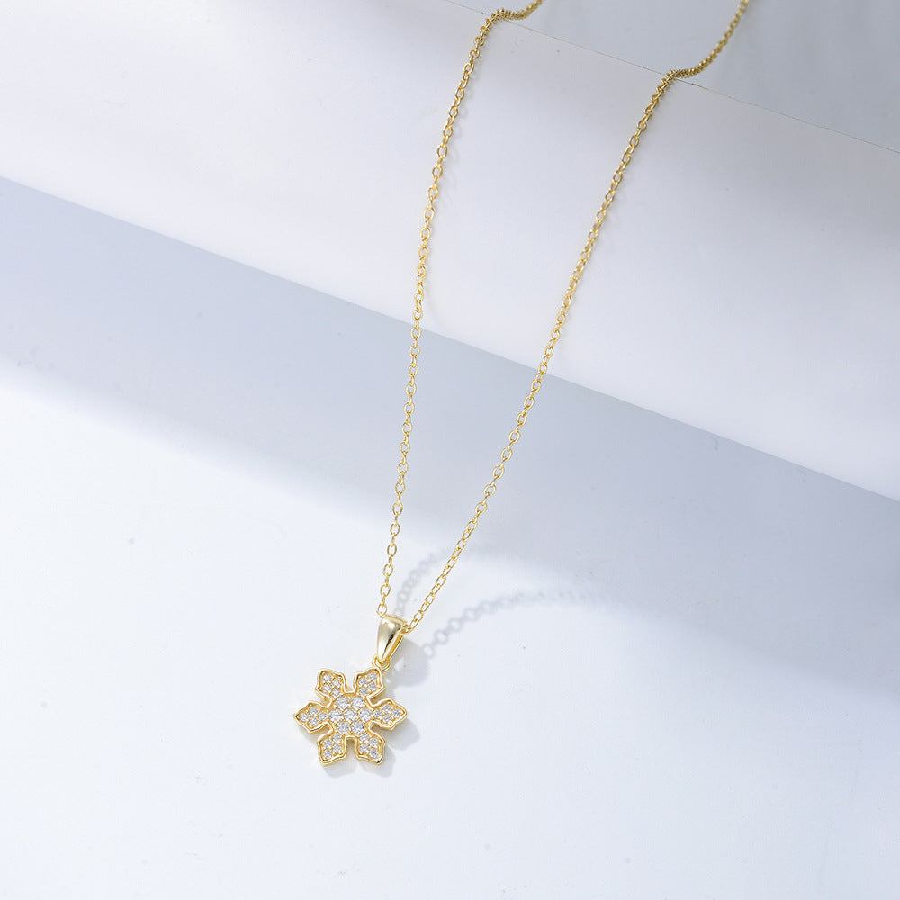 White Zircon Snow Flower Pendant Sterling Silver Collarbone Necklace for Women