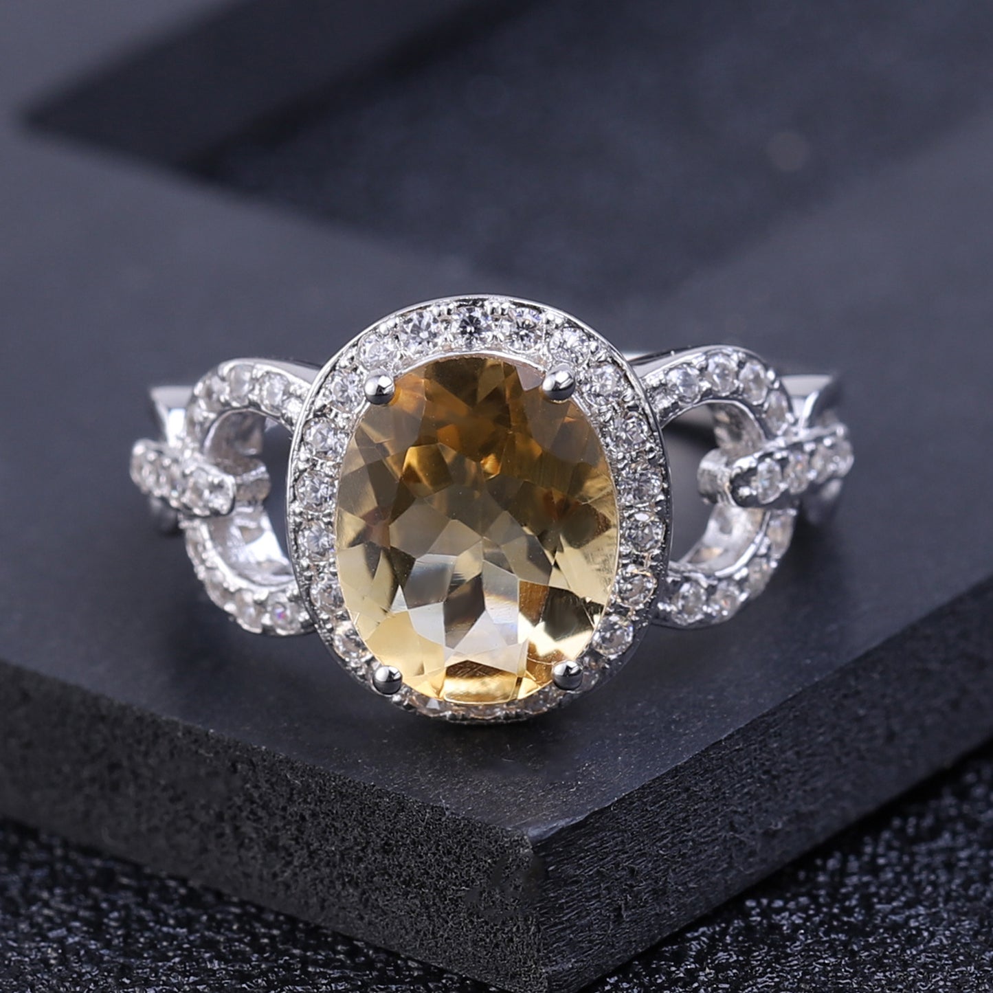 European Retro Design Luxurious Natural Yellow Crystal Soleste Halo Oval Silver Ring for Women