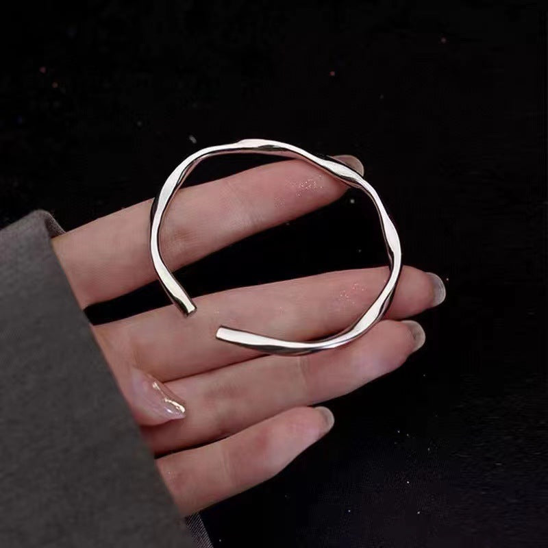 Mobius Series Simple Openning Silver Bracelet for Women