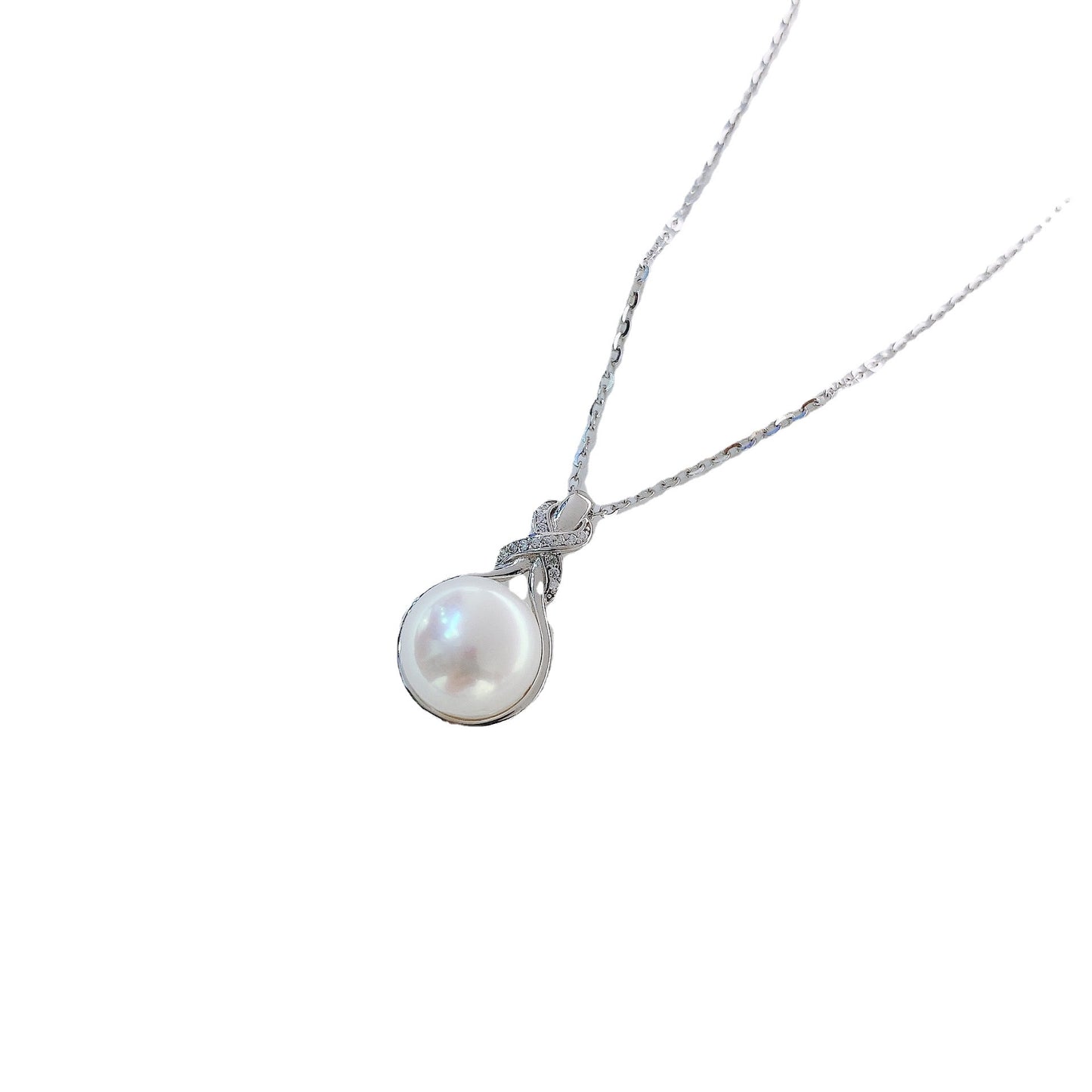 Round Natural Pearl with Zircon Rope Knot Pendant Silver Necklace for Women