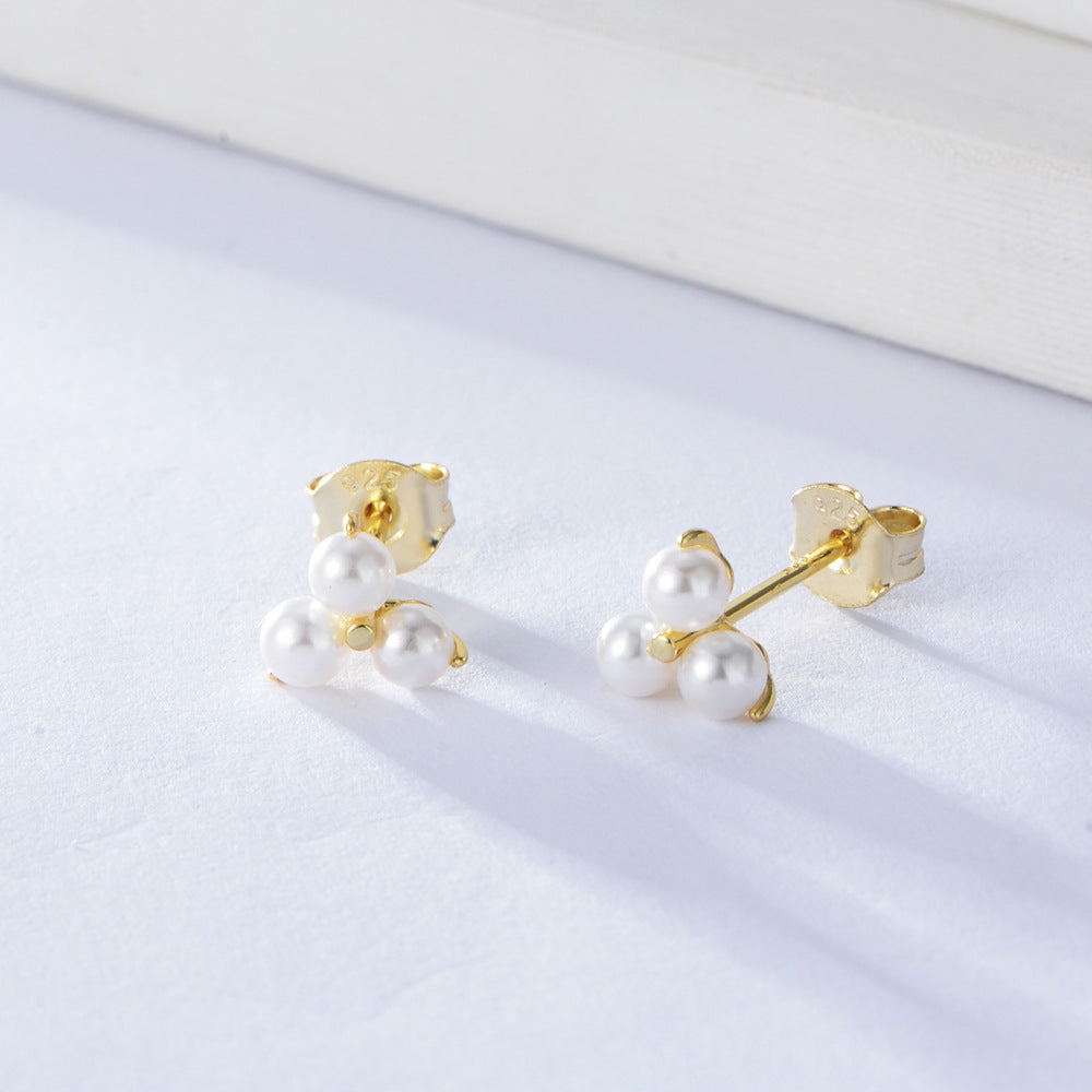 Daily Style Pearl Silver Studs Earrings for Women