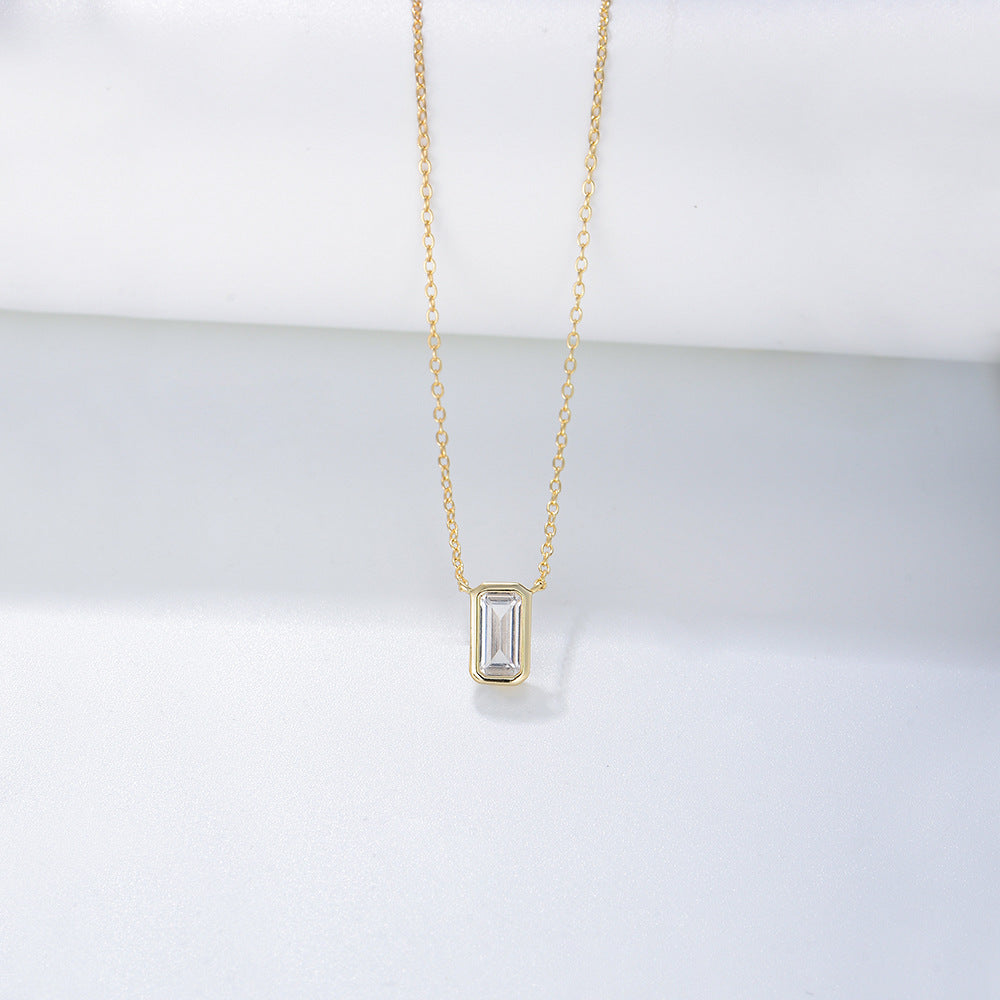 Emerald Shape Zircon Pendant Silver Necklace for Women