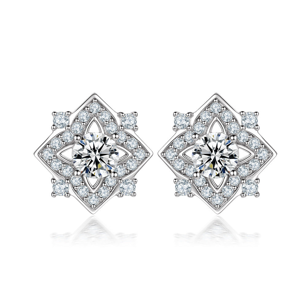 Four-leaf Clover with Round Zircon Silver Studs Earrings for Women