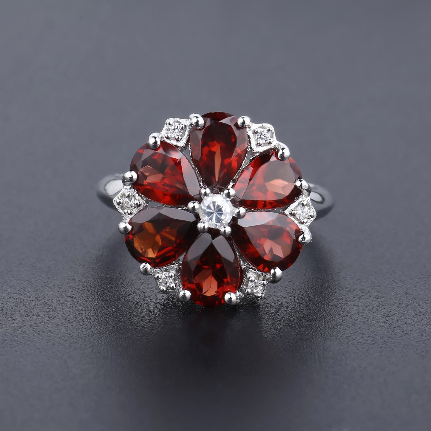 Natural Garnet Luxurious Flower Design Sterling Silver Ring for Women