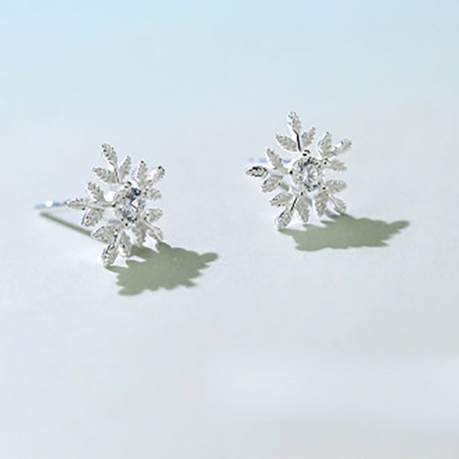 Mini Snowflake Silver Studs Earrings for Women