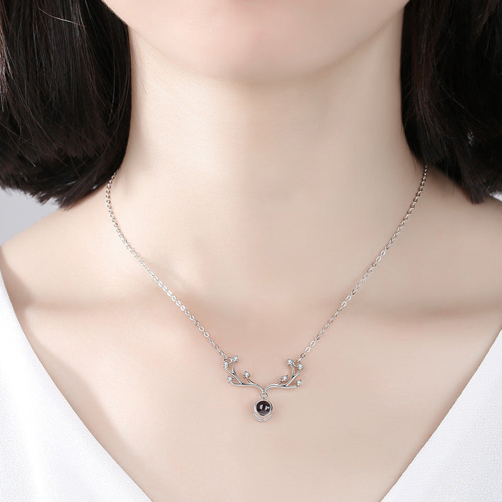 Zircon Elk Pendant Silver Necklace for Women